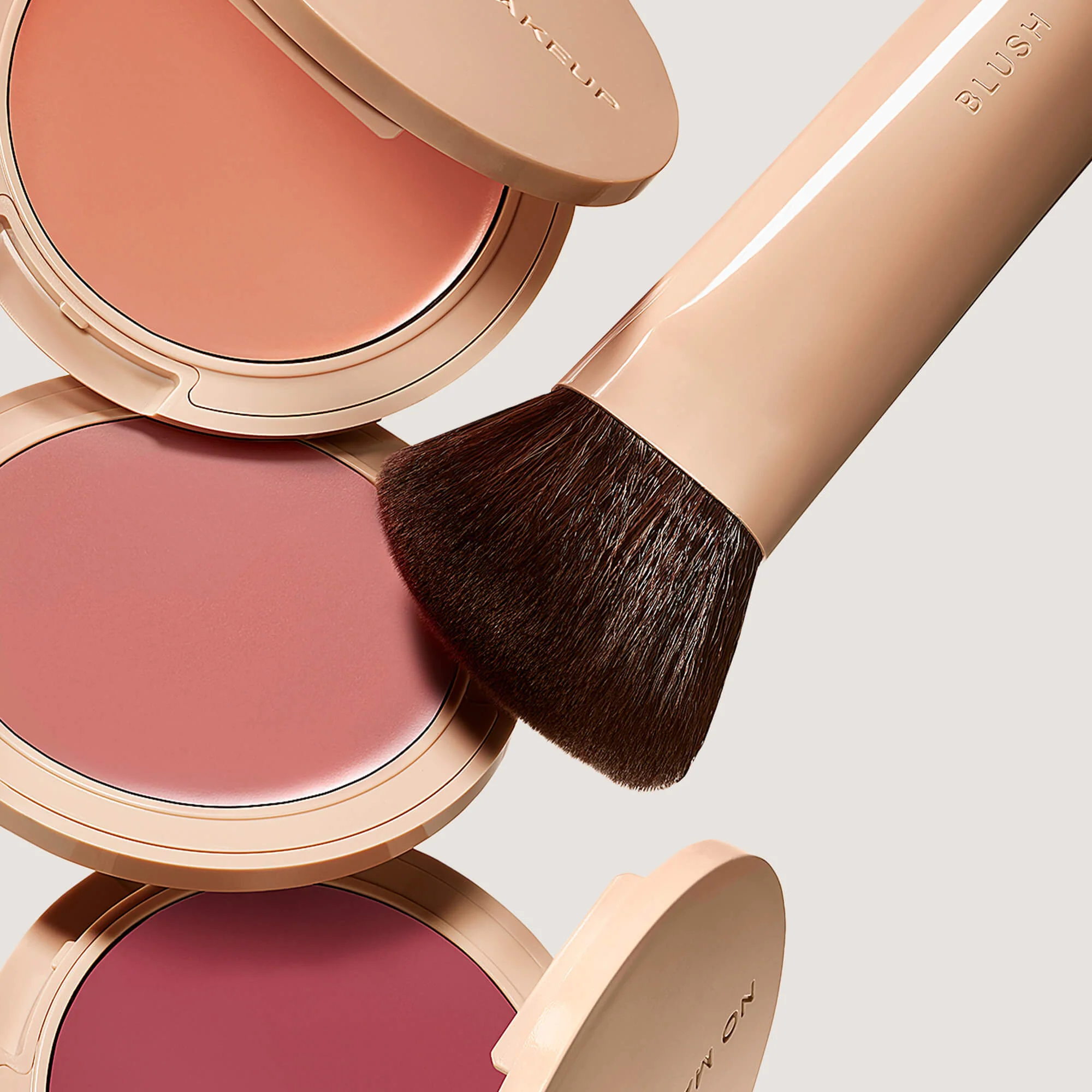 No Makeup Makeup® Blush Brush - Image 3
