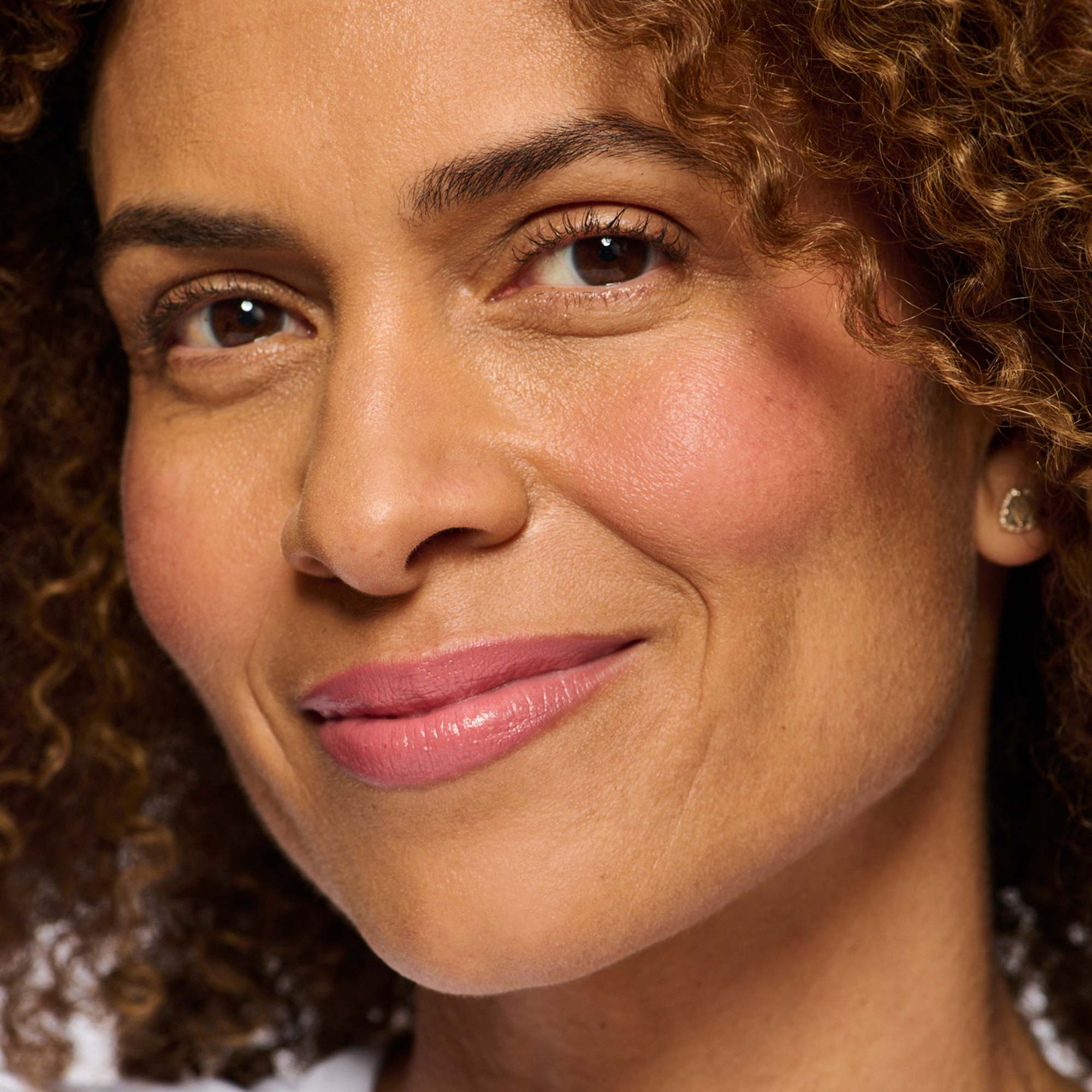 No Makeup Makeup® Crème Classic Lipstick - Pink 01 - Image 3
