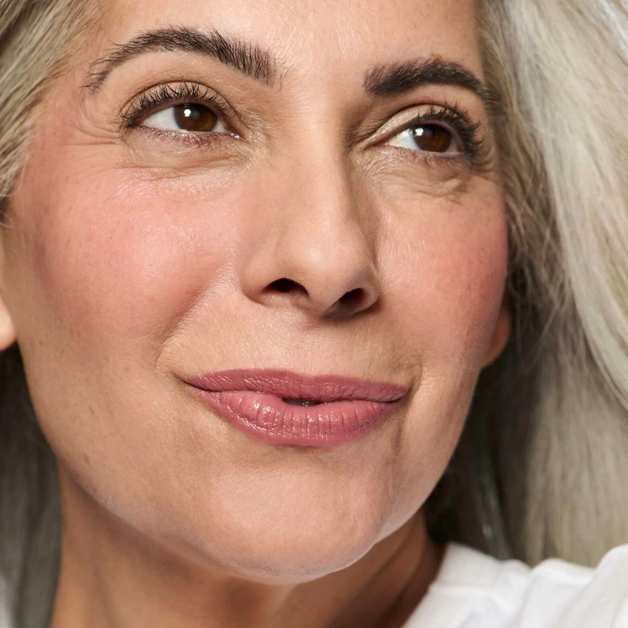 No Makeup Makeup® Crème Classic Lipstick - Pink 02 - Image 3