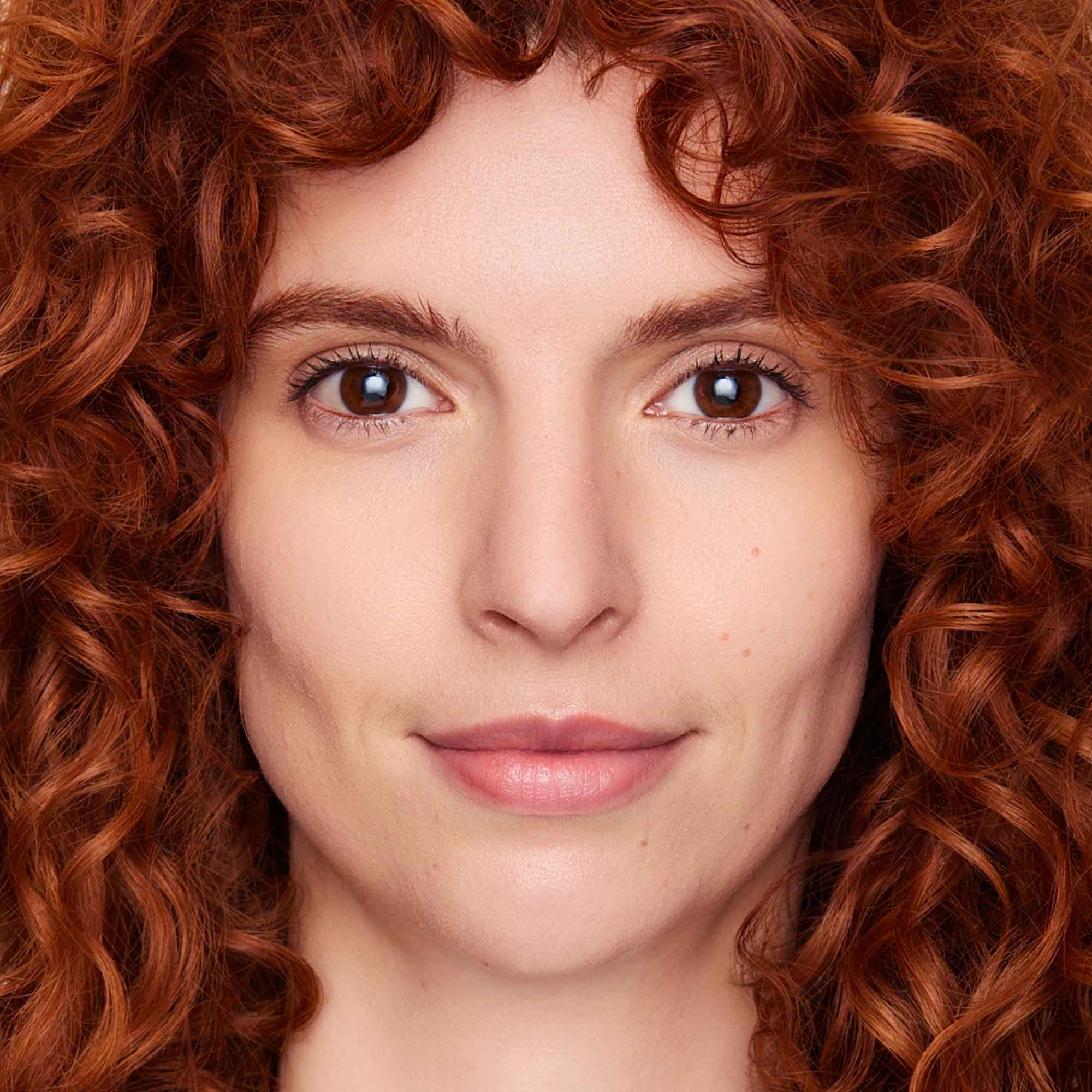 No Makeup Makeup® Foundation + Brush Duo - Fair - Image 4