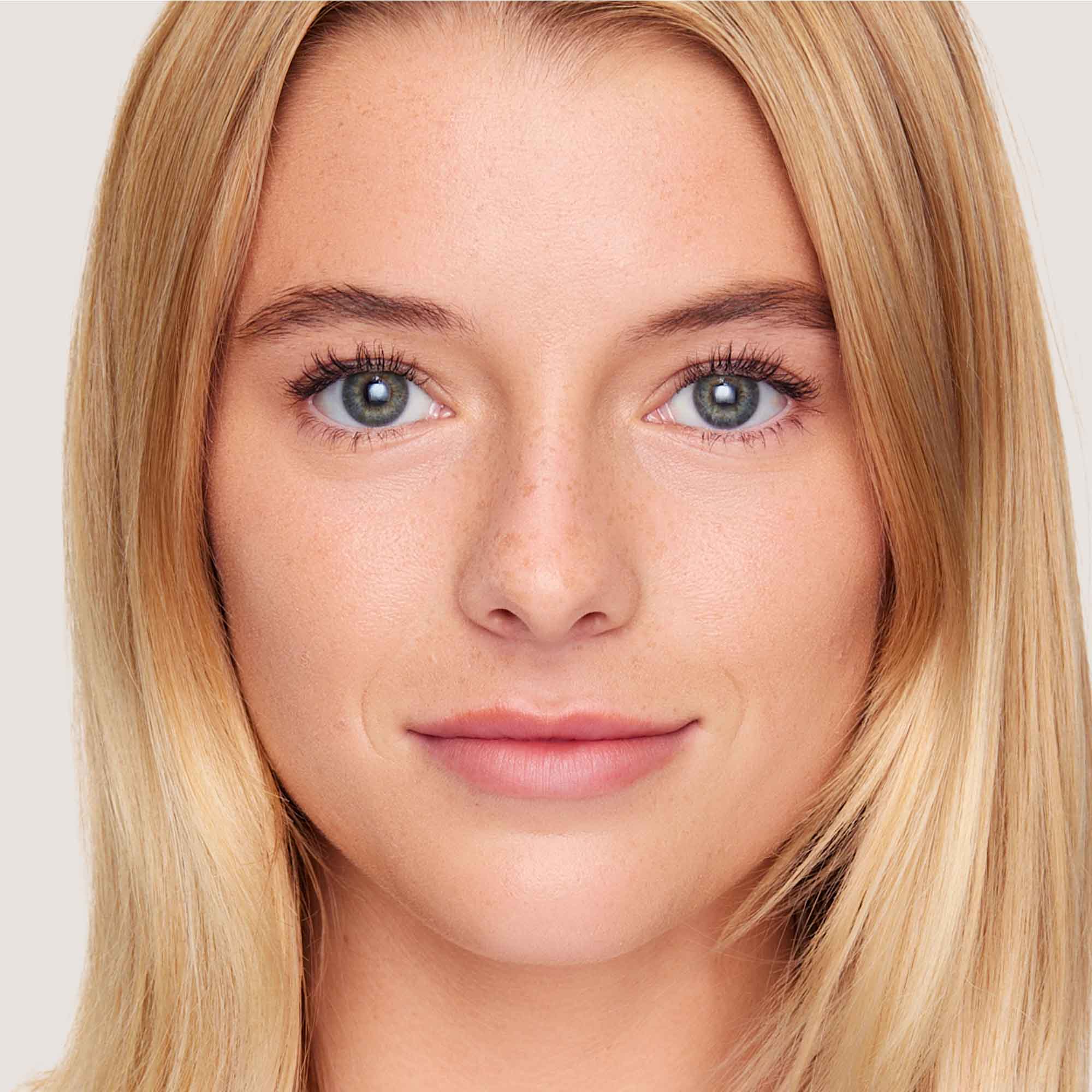 No Makeup Makeup® Foundation + Brush Duo - Light - Image 4